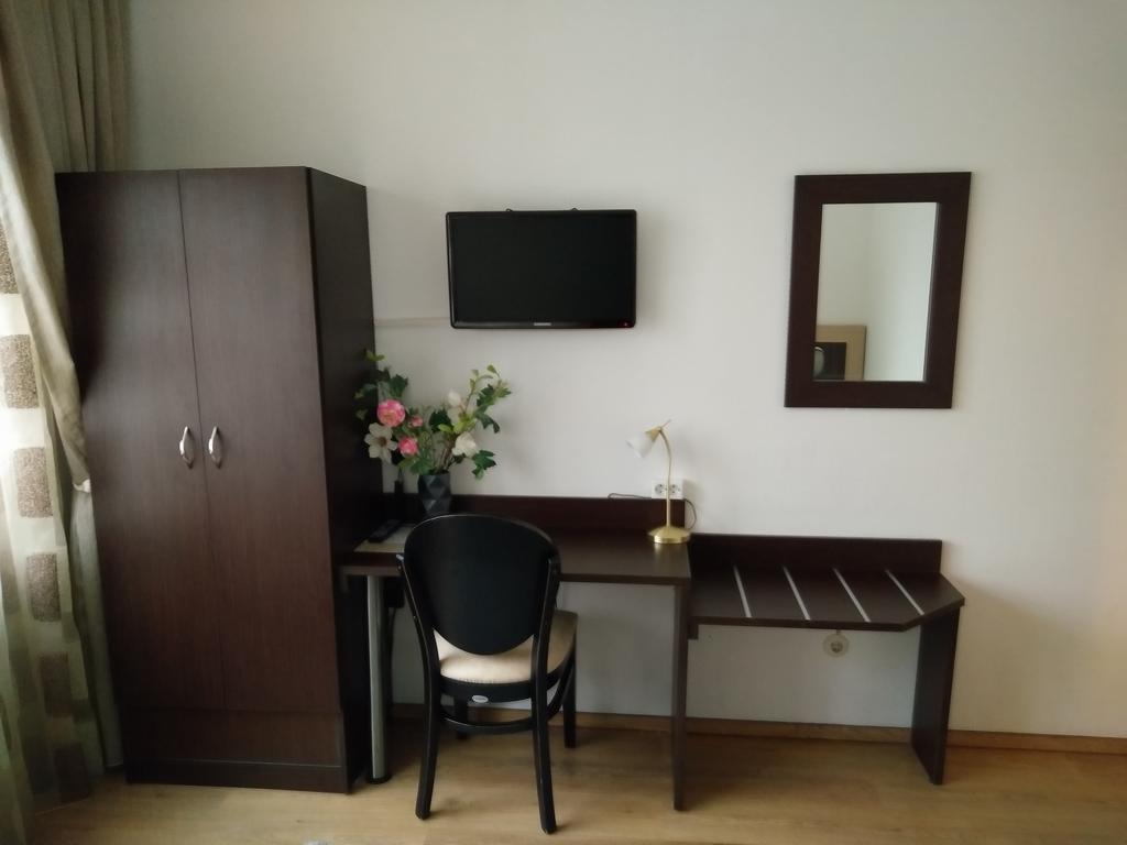 Hotel Alfa Neu-Isenburg Zimmer foto